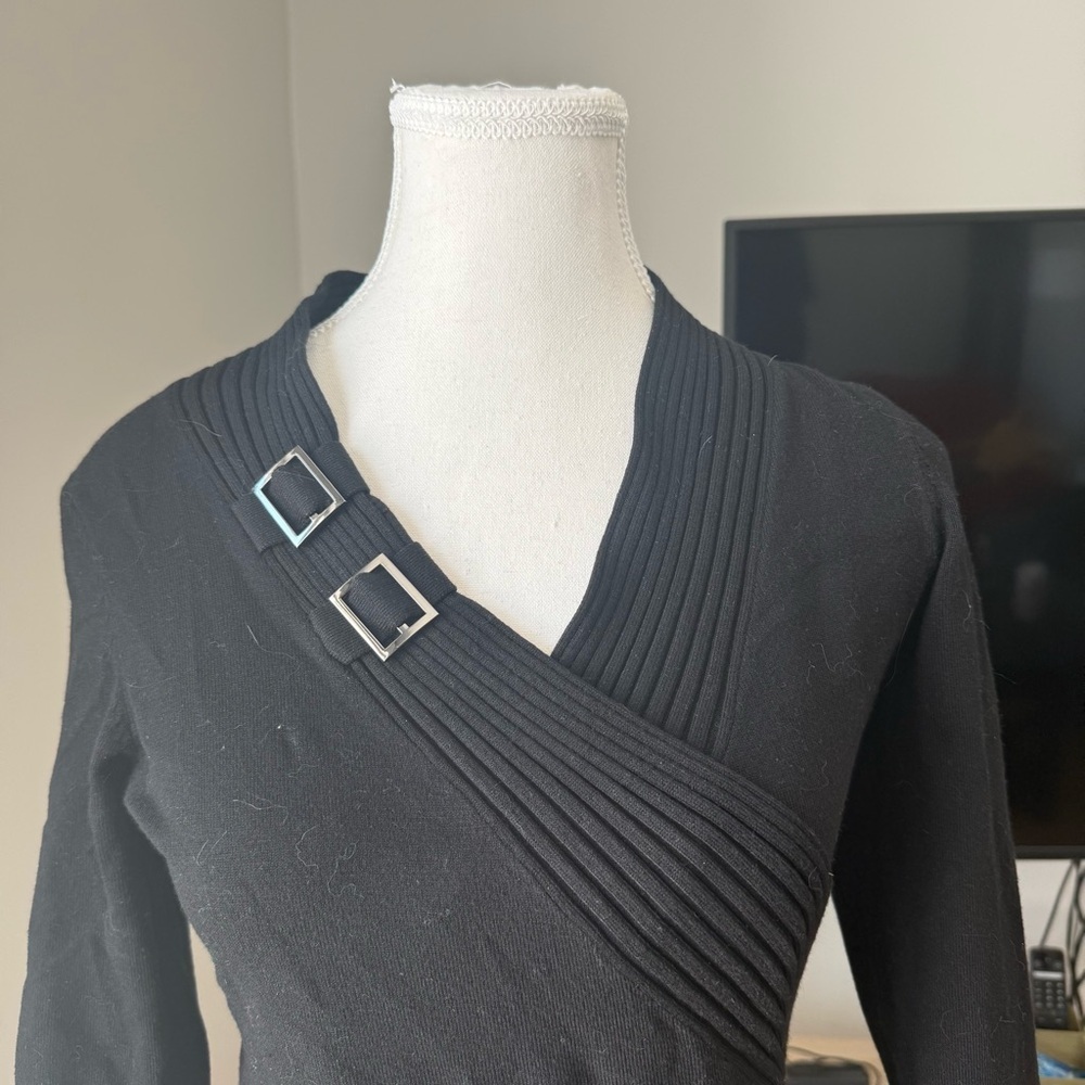 Le Château | women's small Black Wrap-Style Top with Buckle Detail - Picture 2 of 5